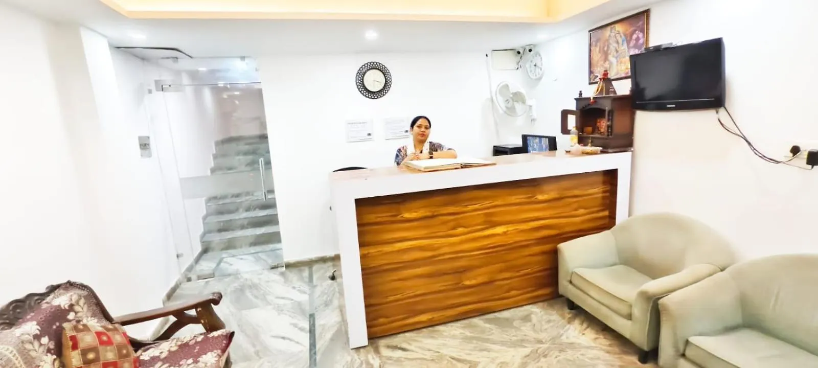 Dev Hotel New Delhi Apartment